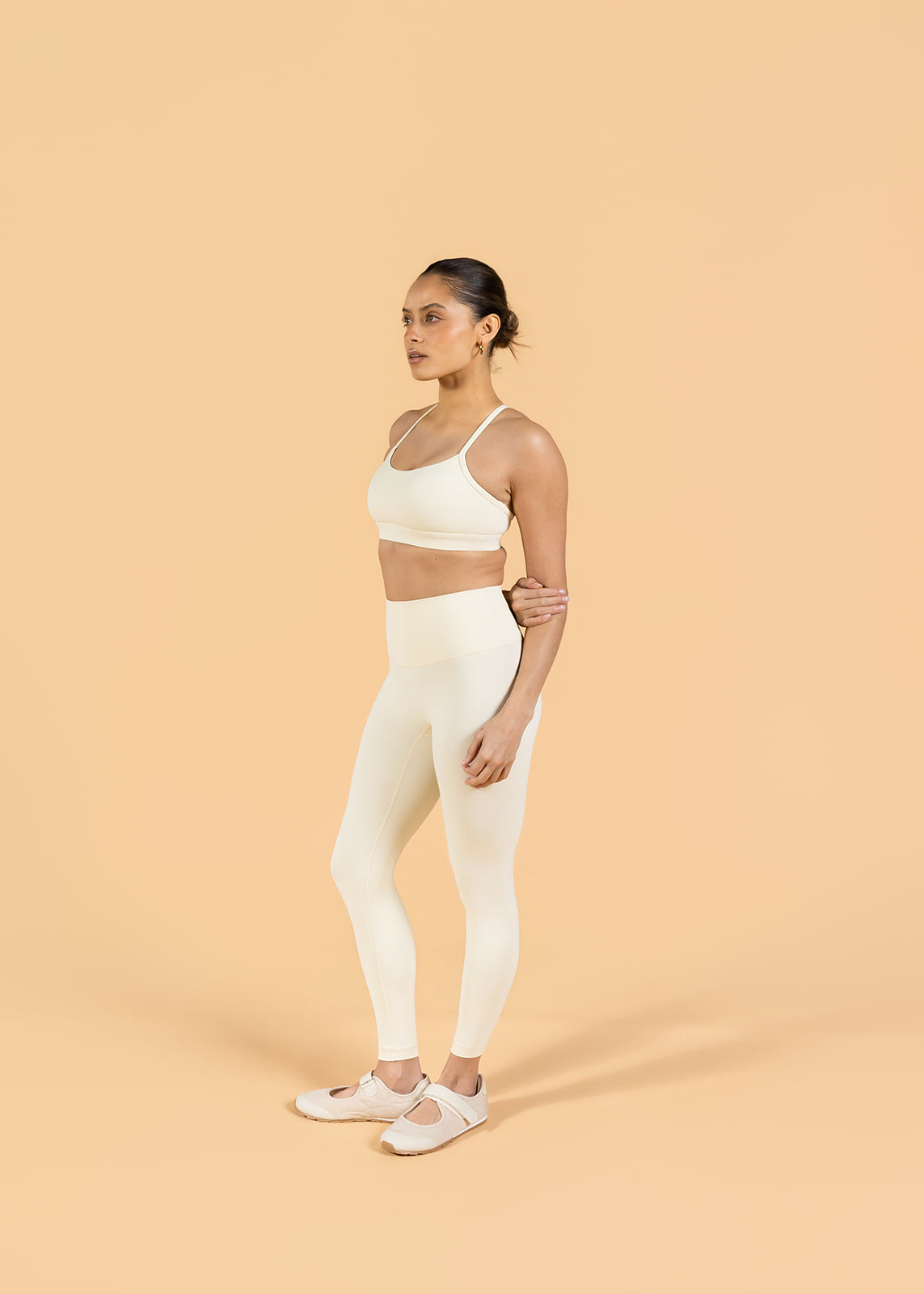 THE NIA BRA